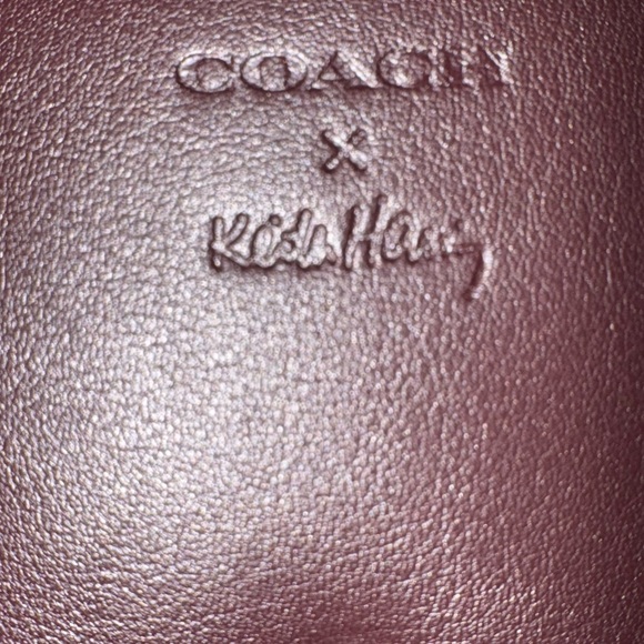 💘COACH Keith Haring Glitter Heart Purse With Detachable Strap 8x4.5" - Picture 8 of 9